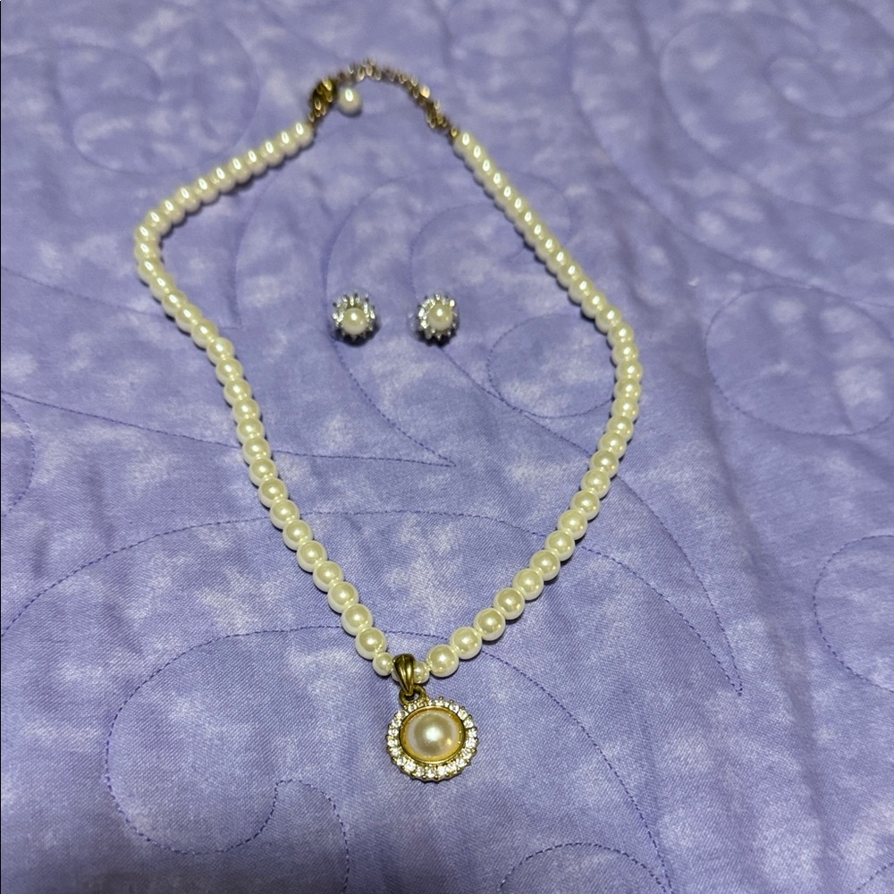 QVC Cream Pearl Necklace with Gold Accents